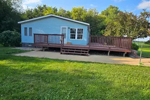 25050 400th St, Belview, MN 56214 - Photo 3