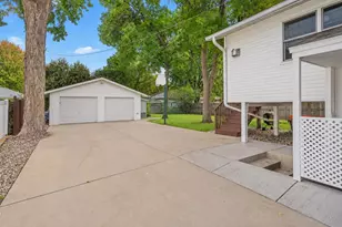 1601 Walnut St, Hastings, MN 55033 - Photo 33