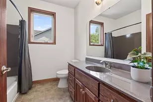 2311 Seurer St, Elko New Market, MN 55054 - Photo 17