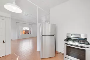 911 Lincoln Ave, Saint Paul, MN 55105 - Photo 17
