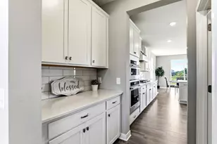 16206 Europa Ave N, Hugo, MN 55038 - Photo 7