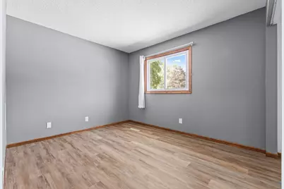 650 Birch Lane S, Shoreview, MN 55126 - Photo 9