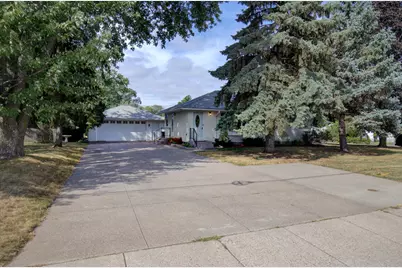 2115 English Street, Maplewood, MN 55109 - Photo 5