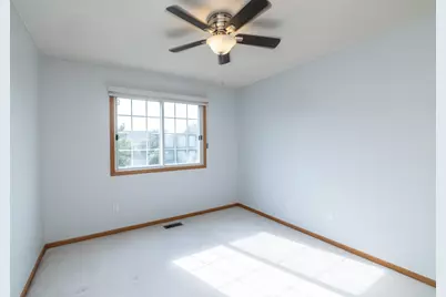 15573 Garnet Way #60, Apple Valley, MN 55124 - Photo 31