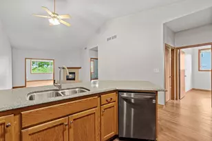 437 Meadow Ln, Norwood Young America, MN 55397 - Photo 7