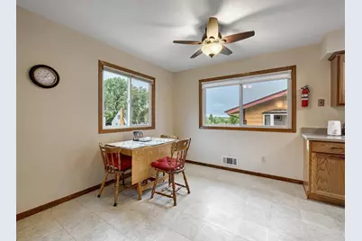 513 Arlington Avenue E, Saint Paul, MN 55130 - Photo 5