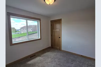 2405 Lake Avenue, New Ulm, MN 56073 - Photo 21