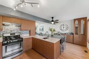 933 Dartmouth Pl SE, Minneapolis, MN 55414 - Photo 7