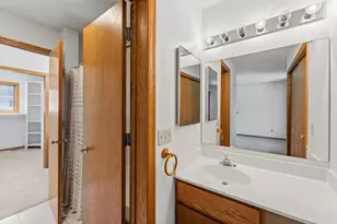 933 Dartmouth Pl SE, Minneapolis, MN 55414 - Photo 21