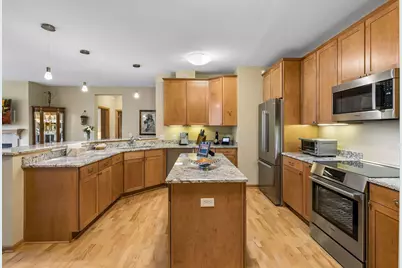 5225 Grandview Square #308, Edina, MN 55436 - Photo 15