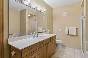 5225 Grandview Square, Edina, MN 55436 - Photo 21