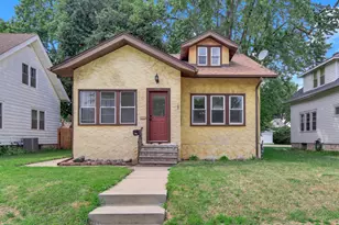 1283 Rice St, Saint Paul, MN 55117 - Photo 1