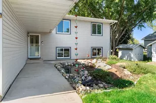 16995 Gannon Way W, Rosemount, MN 55068 - Photo 3
