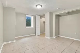 5130 Queen Ave N, Minneapolis, MN 55430 - Photo 47