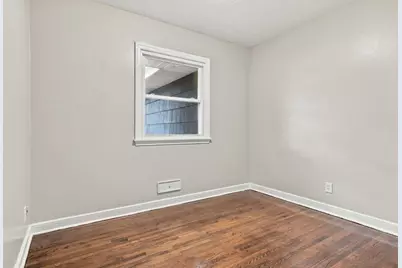5130 Queen Avenue N, Minneapolis, MN 55430 - Photo 33