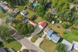 1747 Pinewood Dr, Shoreview, MN 55126 - Photo 27
