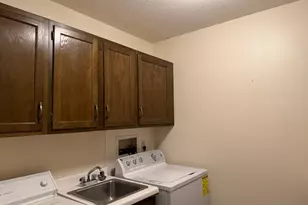 8549 Irwin Rd, Bloomington, MN 55437 - Photo 17