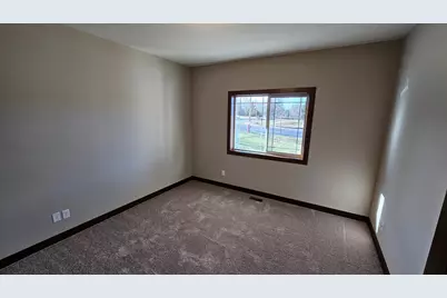 3106 Zuni Way NW, Anoka, MN 55303 - Photo 3