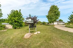 18613 Peninsula Trail, Battle Lake, MN 56515 - Photo 23