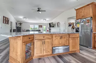 18613 Peninsula Trail, Battle Lake, MN 56515 - Photo 33