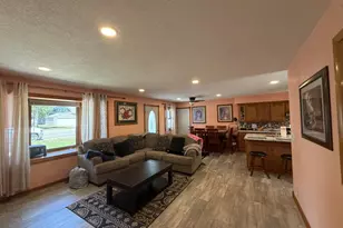 231 Elizabeth Street E, Edgerton, MN 56128 - Photo 7