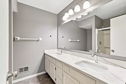 10943 Quebec Avenue S, Bloomington, MN 55438 - Photo 25