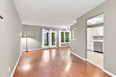 10943 Quebec Avenue S, Bloomington, MN 55438 - Photo 7
