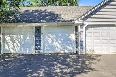 10943 Quebec Avenue S, Bloomington, MN 55438 - Photo 35