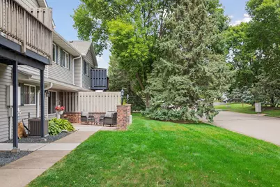 7680 13th Street N, Oakdale, MN 55128 - Photo 33
