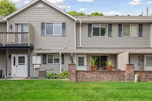 7680 13th St N, Oakdale, MN 55128 - Photo 27