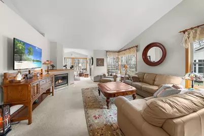 10850 Woodland Drive, Chisago City, MN 55013 - Photo 13