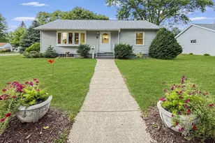 721 S 11th St, Montevideo, MN 56265 - Photo 1