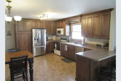 303 E 4th Avenue, Beaver Creek, MN 56116 - Photo 5