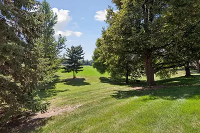 10237 Arrowwood Drive, Eden Prairie, MN 55347 - Photo 41