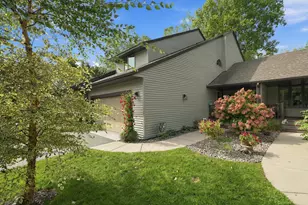 3683 Widgeon Way, Eagan, MN 55123 - Photo 5
