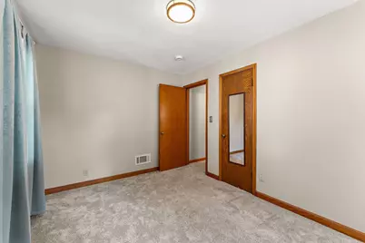 828 3rd Avenue S, South Saint Paul, MN 55075 - Photo 23
