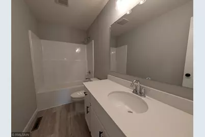 10593 Goodview Avenue S, Cottage Grove, MN 55016 - Photo 13