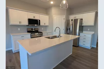 10593 Goodview Avenue S, Cottage Grove, MN 55016 - Photo 7