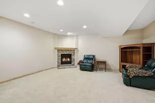 13174 Meadow Ln, Savage, MN 55378 - Photo 25