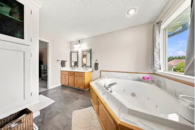 5294 Marquess Trail N, Lake Elmo, MN 55042 - Photo 27