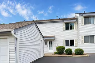2281 Pond Ave, Maplewood, MN 55119 - Photo 1