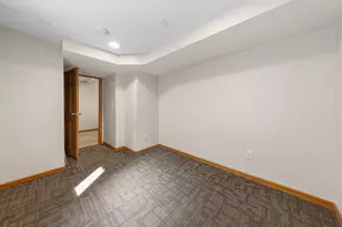 1716 Iglehart Ave, Saint Paul, MN 55104 - Photo 31