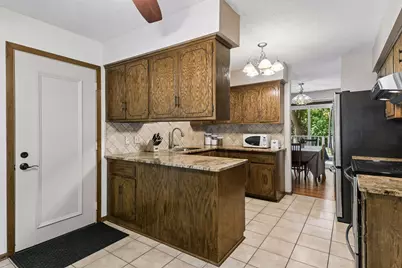 1755 Ithaca Lane N, Plymouth, MN 55447 - Photo 5