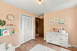 2262 Linwood Ave E, Maplewood, MN 55119 - Photo 11