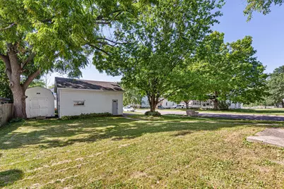 932 3rd Avenue NW, Faribault, MN 55021 - Photo 7