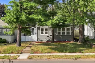 2211 Minnehaha Ave E, Saint Paul, MN 55119 - Photo 1
