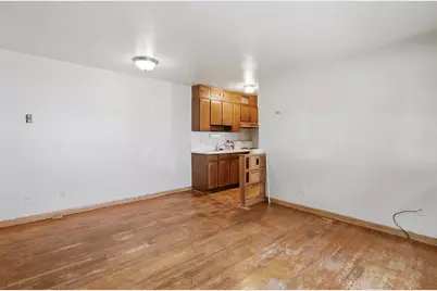 826 5th Street E, Saint Paul, MN 55106 - Photo 3