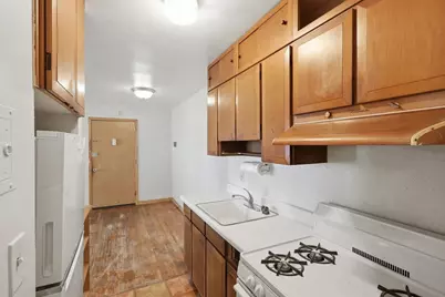 826 5th Street E, Saint Paul, MN 55106 - Photo 7