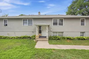 826 5th St E, Saint Paul, MN 55106 - Photo 1