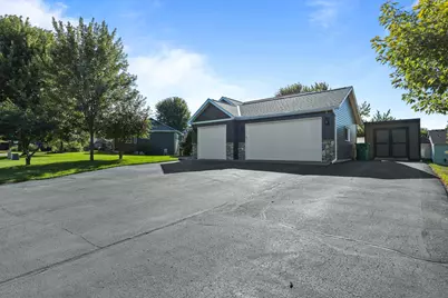 8138 Hunter Lake Drive, Clear Lake, MN 55319 - Photo 5